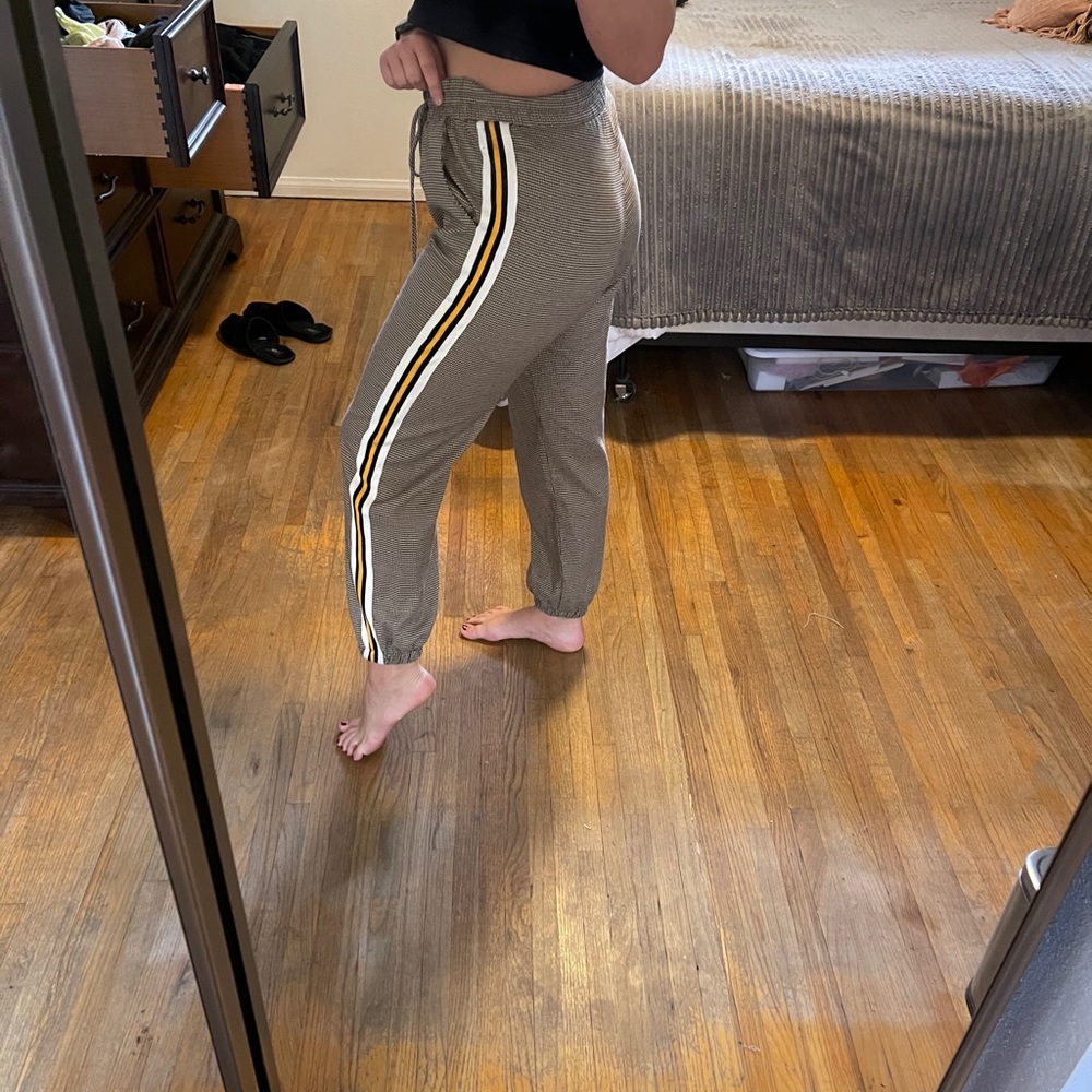 Printed joggers